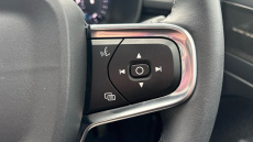 Volvo XC40 2.0 B4P Ultimate Dark 5dr Auto Petrol Estate